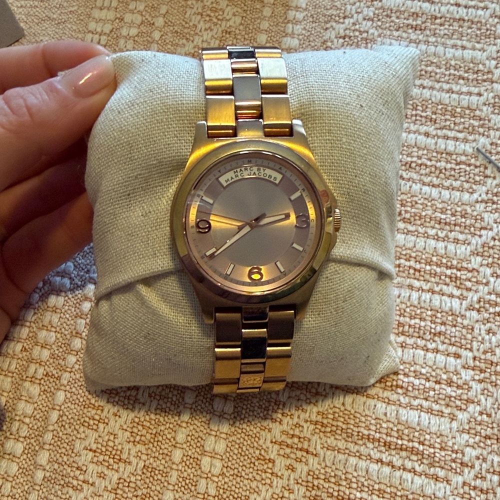Marc by Marc Jacobs Rose Gold Stainless Steel Women’s Watch